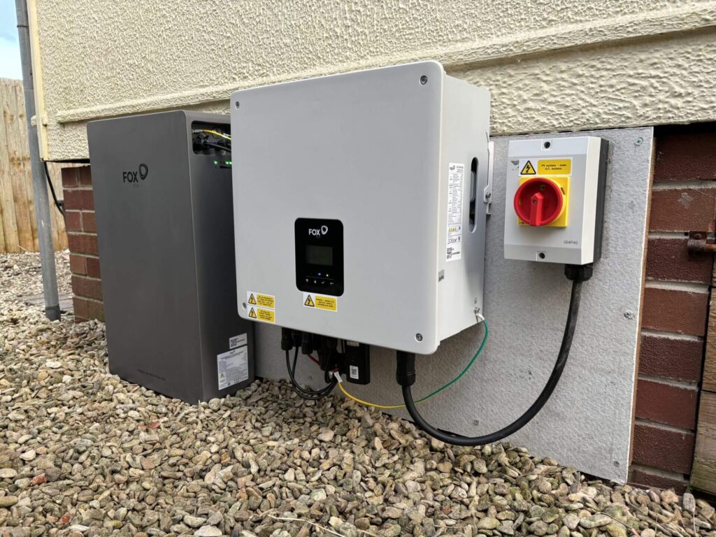 Perspective of Fox ESS system on the mains