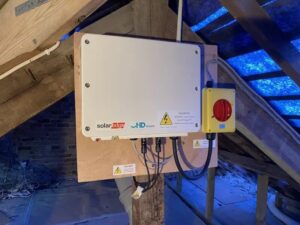 Solar PV converter