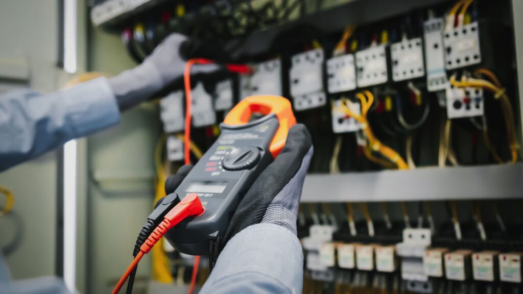 M&E Contrax EICR Exeter